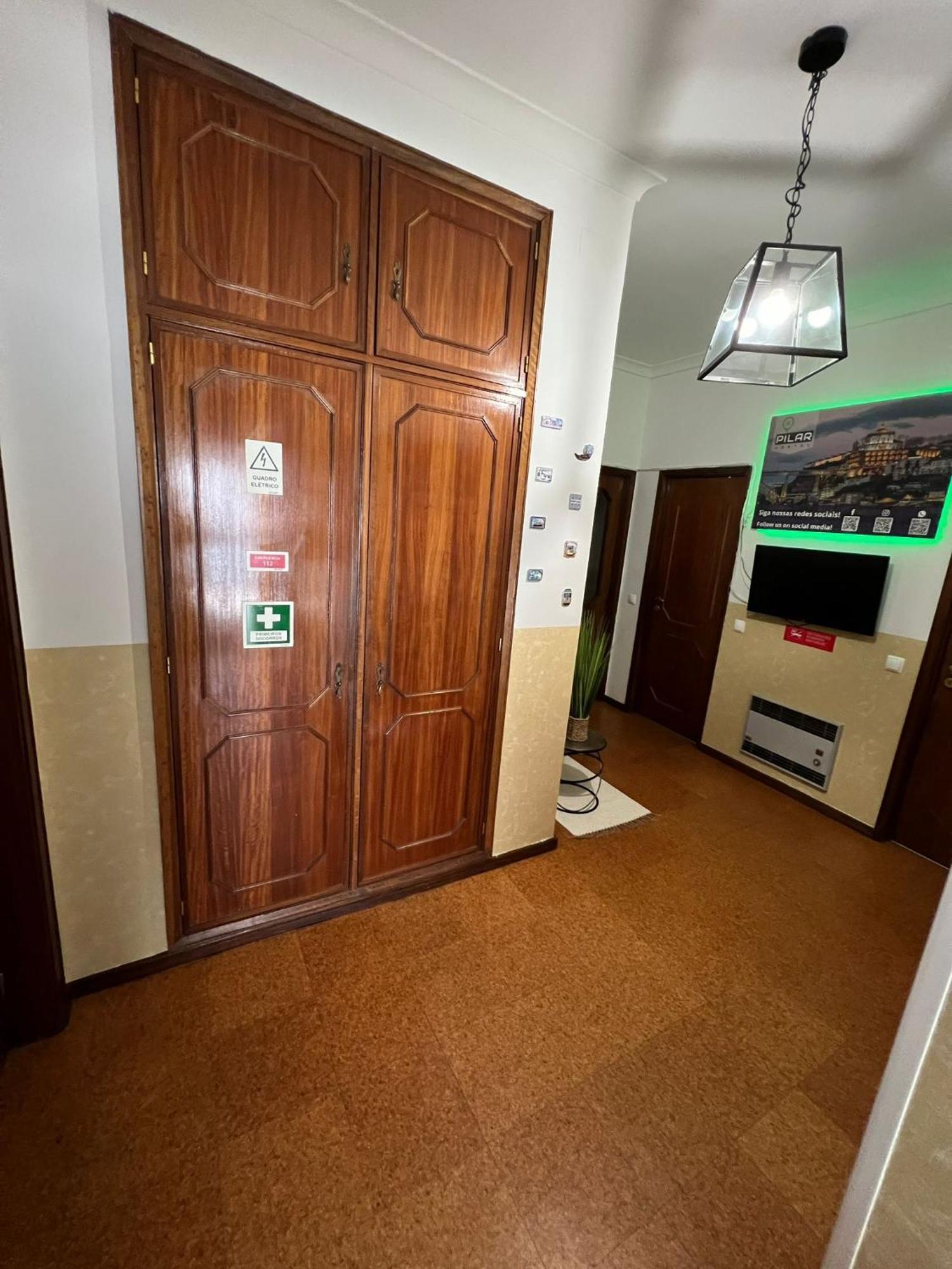 Pilar Hostel - Rua De Santa Catarina - Porto Dış mekan fotoğraf