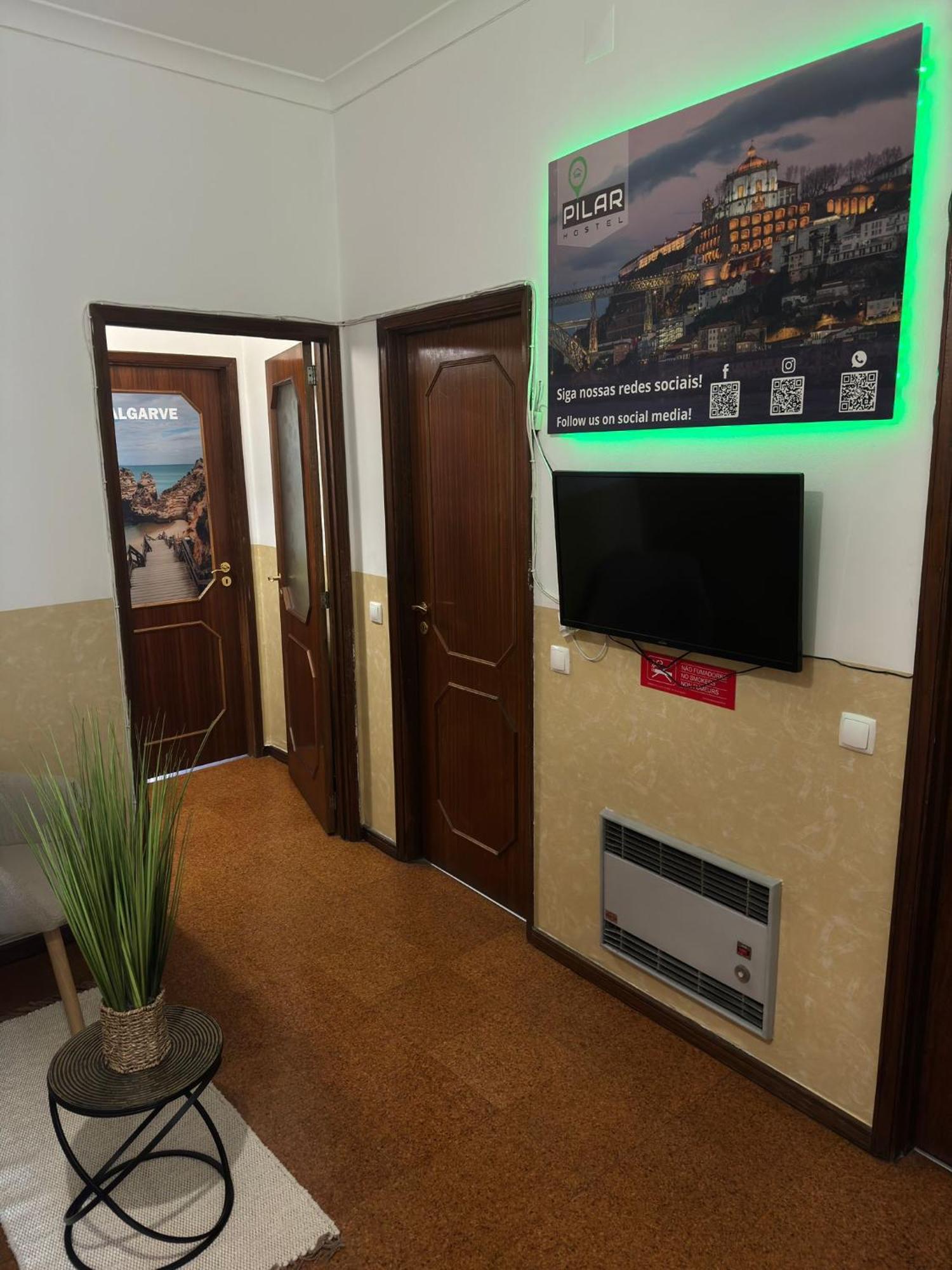 Pilar Hostel - Rua De Santa Catarina - Porto Dış mekan fotoğraf