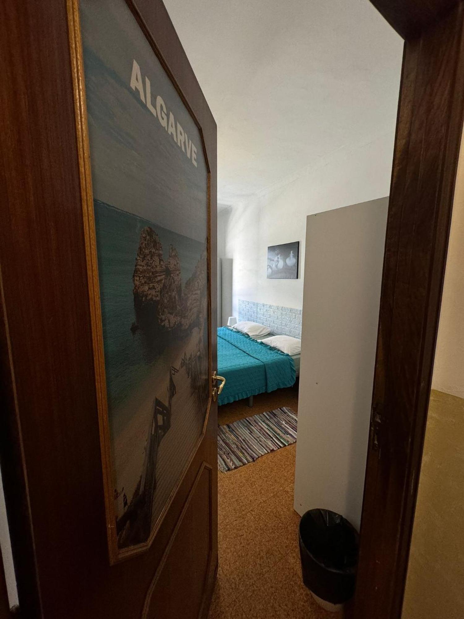 Pilar Hostel - Rua De Santa Catarina - Porto Dış mekan fotoğraf