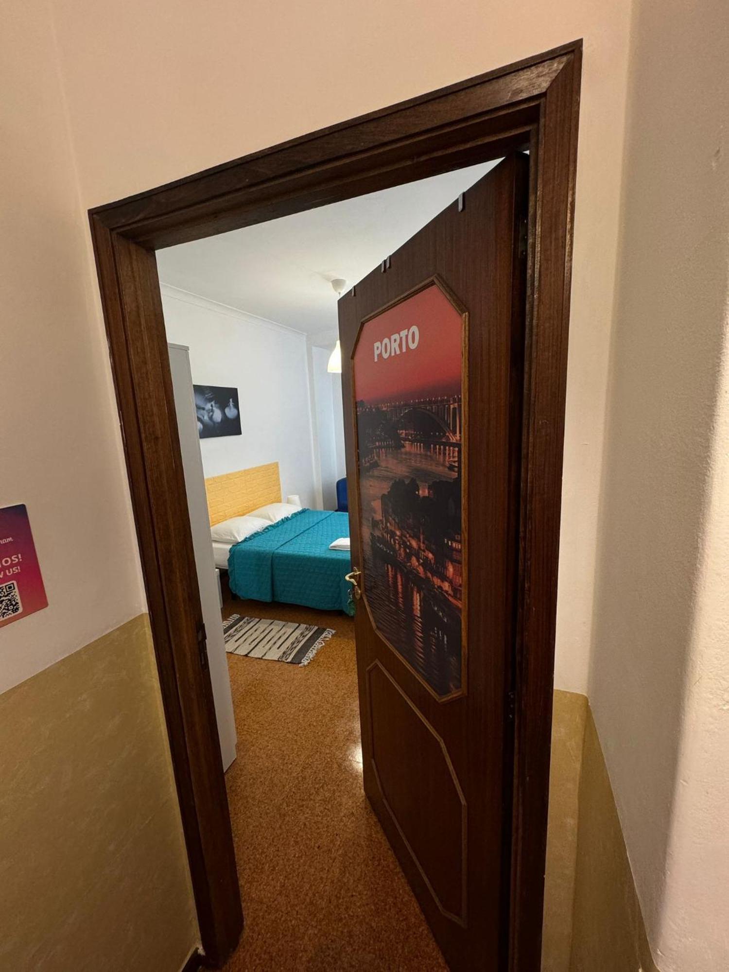 Pilar Hostel - Rua De Santa Catarina - Porto Dış mekan fotoğraf